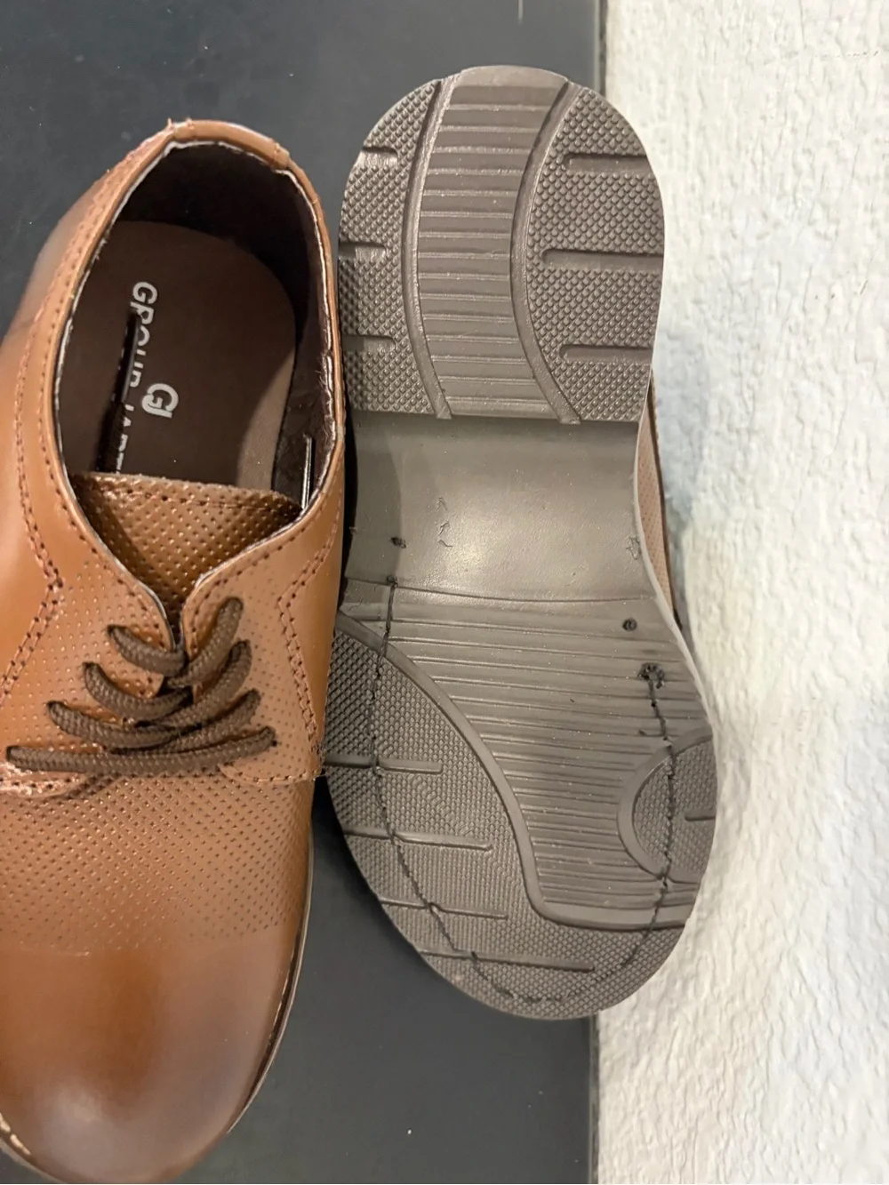 Kids Group Jarth Brown Dress Shoes with Perforated Toe - Classic Lace-Up